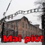 Il cancello di Auschwitz aperto